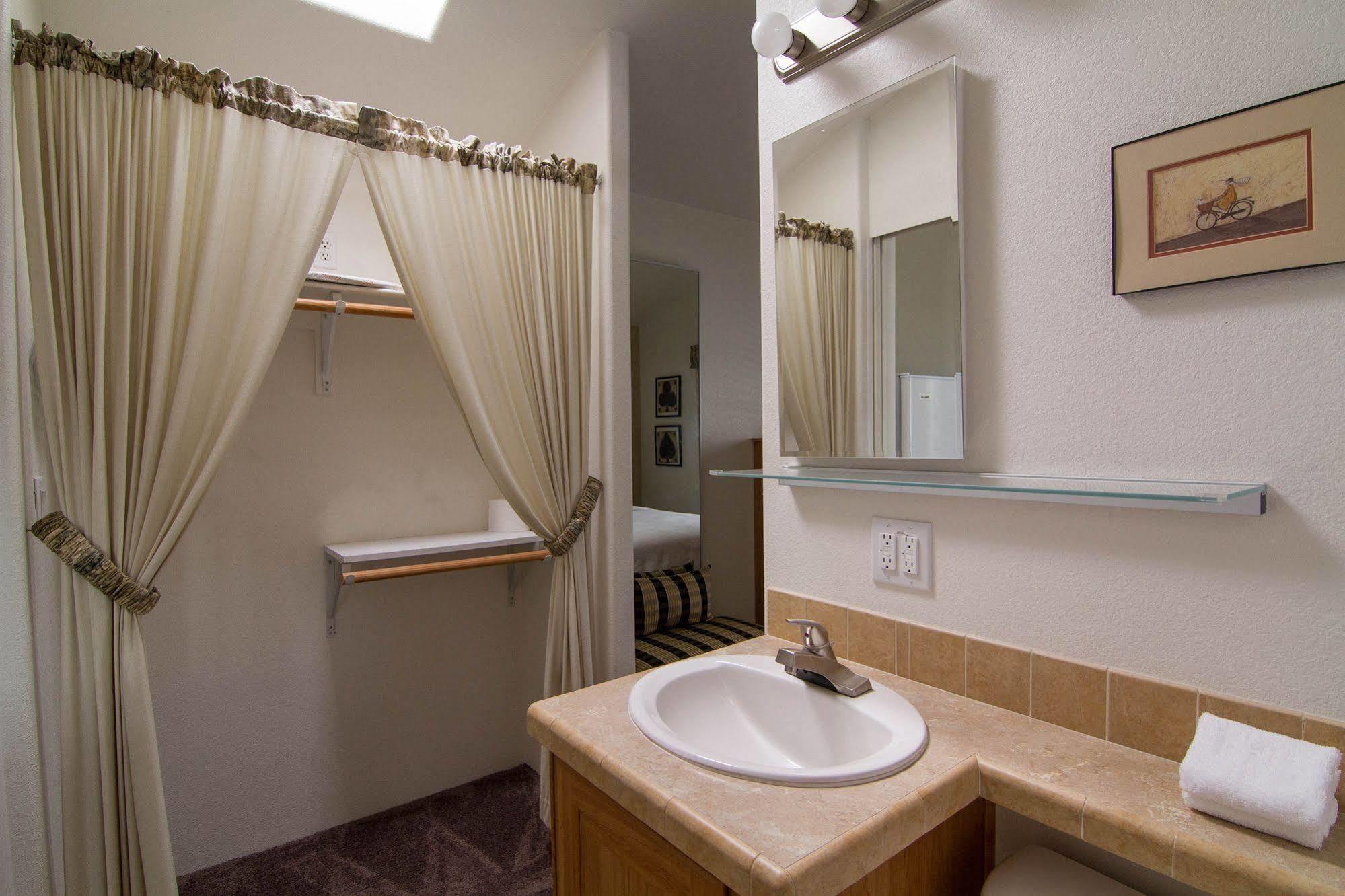 Arden Acres Hotel ซาคราเมนโต ภายนอก รูปภาพ